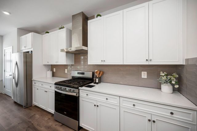429 SNOWBERRY LN, Fredericksburg, VA 22405