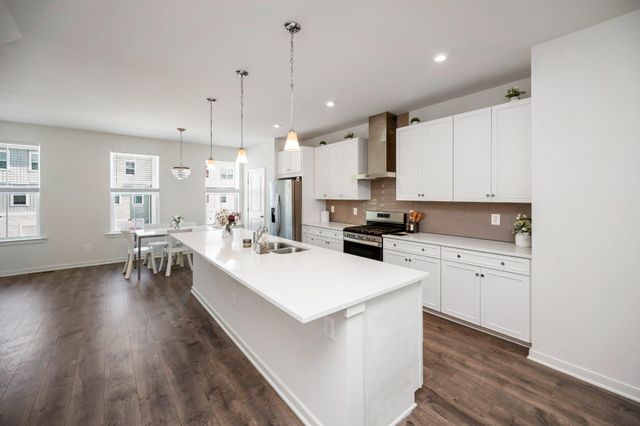 429 SNOWBERRY LN, Fredericksburg, VA 22405