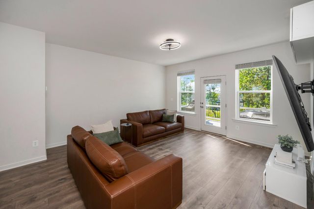 429 SNOWBERRY LN, Fredericksburg, VA 22405