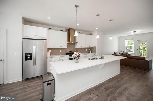 429 SNOWBERRY LN, Fredericksburg, VA 22405