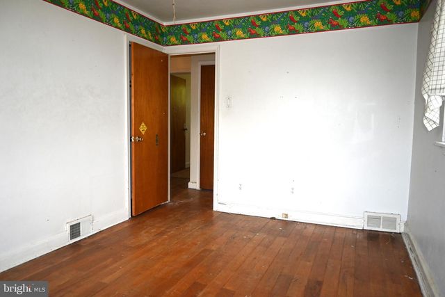 4048 LASHER RD, Drexel Hill, PA 19026