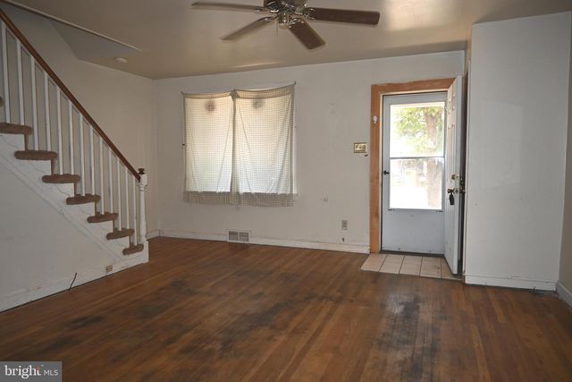 4048 LASHER RD, Drexel Hill, PA 19026