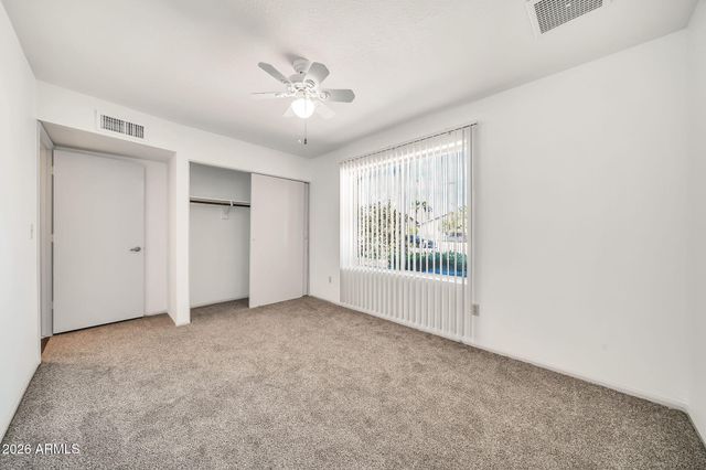 3827 W MURIEL Drive, Glendale, AZ 85308