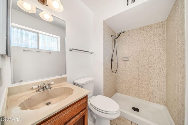 3827 W MURIEL Drive, Glendale, AZ 85308