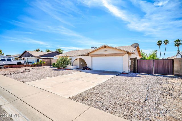 3827 W MURIEL Drive, Glendale, AZ 85308