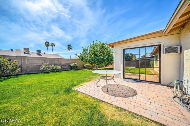 3827 W MURIEL Drive, Glendale, AZ 85308