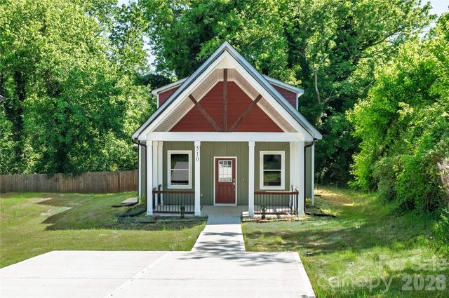 510 North Mulberry Street, Cherryville, NC 28021