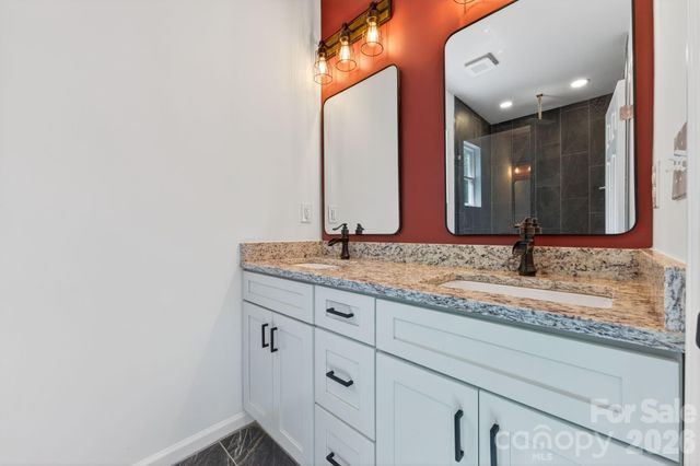 510 North Mulberry Street, Cherryville, NC 28021