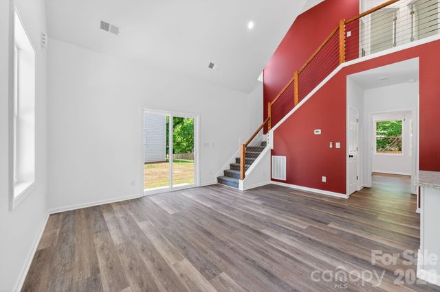 510 North Mulberry Street, Cherryville, NC 28021