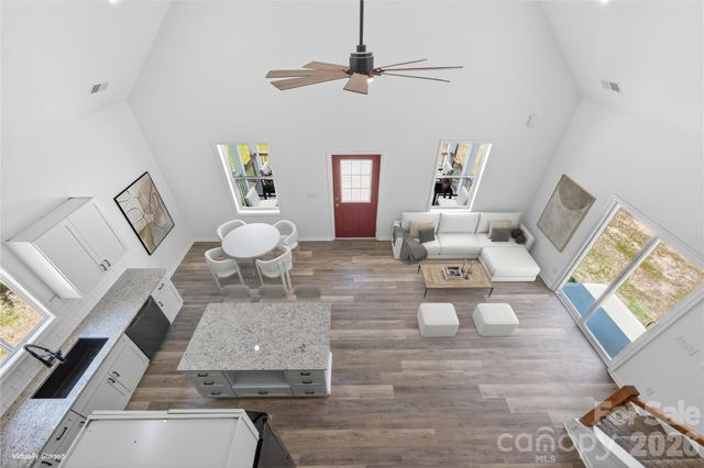 510 North Mulberry Street, Cherryville, NC 28021