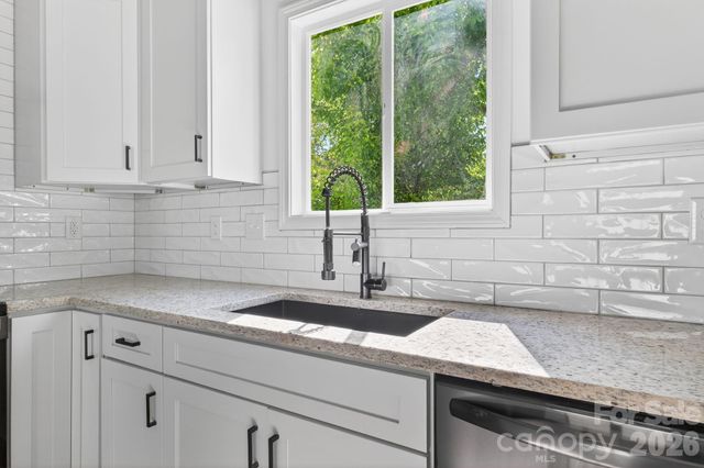 510 North Mulberry Street, Cherryville, NC 28021