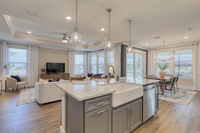 1327 Saw Palmetto St., North Myrtle Beach, SC 29582