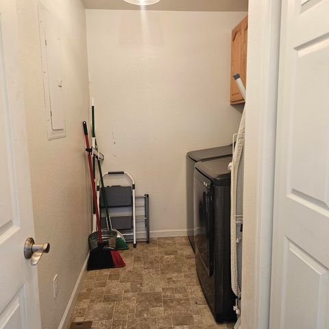 16120 Hill Road, Klamath Falls, OR 97603