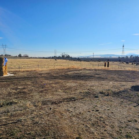 16120 Hill Road, Klamath Falls, OR 97603