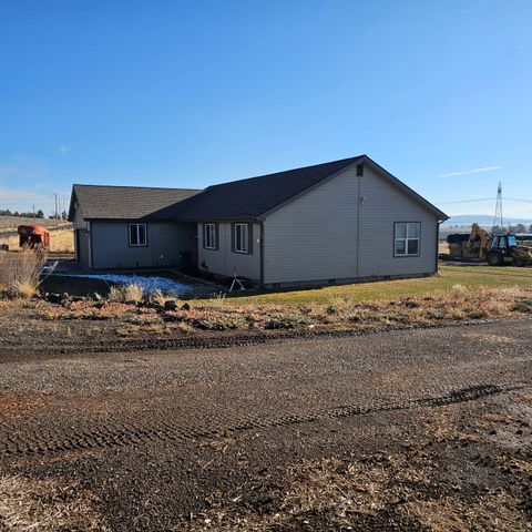 16120 Hill Road, Klamath Falls, OR 97603
