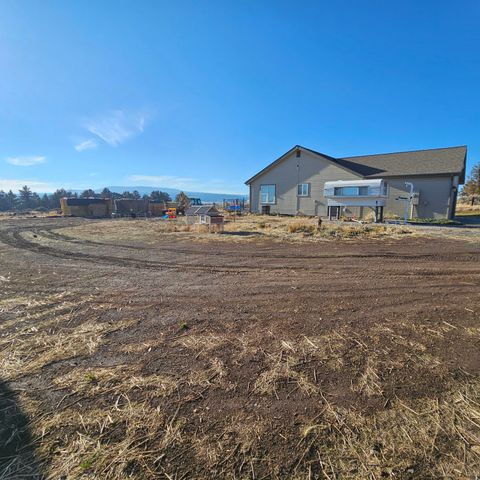 16120 Hill Road, Klamath Falls, OR 97603