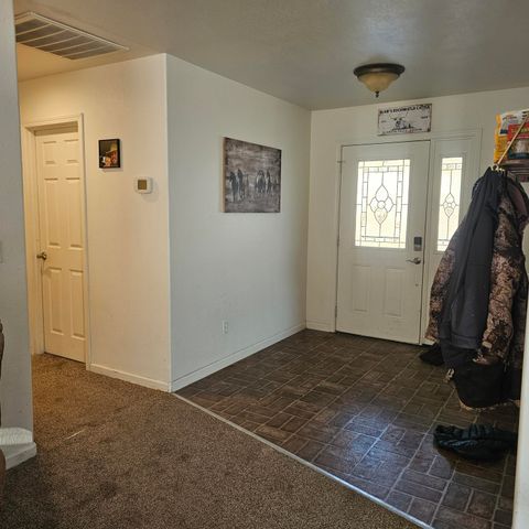 16120 Hill Road, Klamath Falls, OR 97603