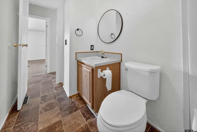 220 County Road 3837, Hawkins, TX 75765