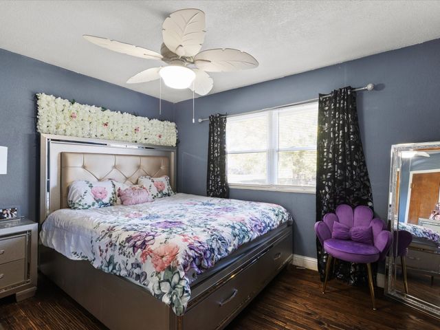 1805 Stevens Street, Bridgeport, TX 76426