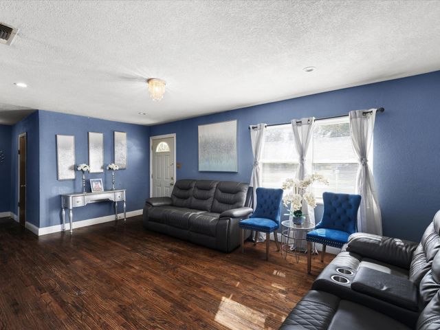 1805 Stevens Street, Bridgeport, TX 76426