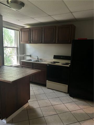 180 Oneida St 2, Mt Washington, PA 15211