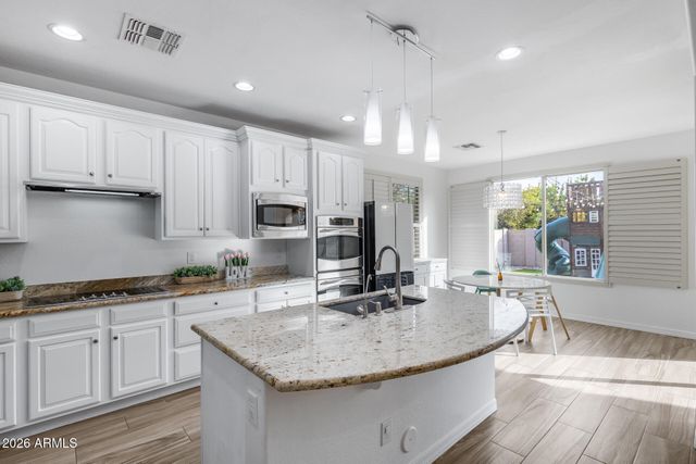 1553 W Homestead Drive, Chandler, AZ 85286