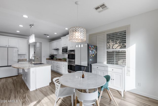 1553 W Homestead Drive, Chandler, AZ 85286