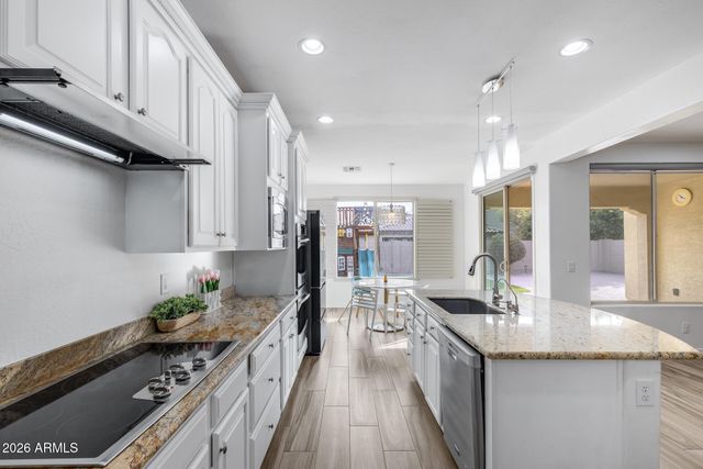 1553 W Homestead Drive, Chandler, AZ 85286