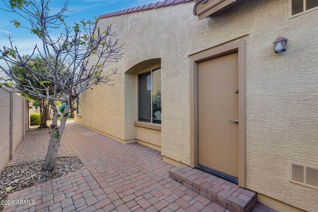 1553 W Homestead Drive, Chandler, AZ 85286