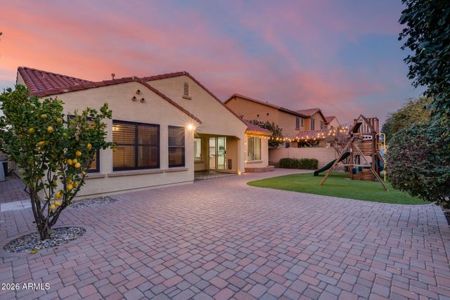 1553 W Homestead Drive, Chandler, AZ 85286