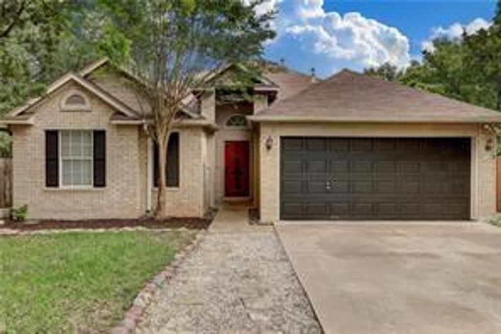 1513 Deepwoods TRL, Leander, TX 78641