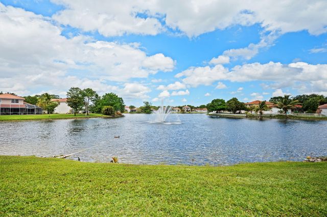 13400 NW 5th Court, Plantation, FL 33325