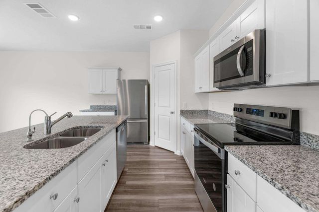 3402 Ridgeberry Glen Lane, Porter, TX 77365