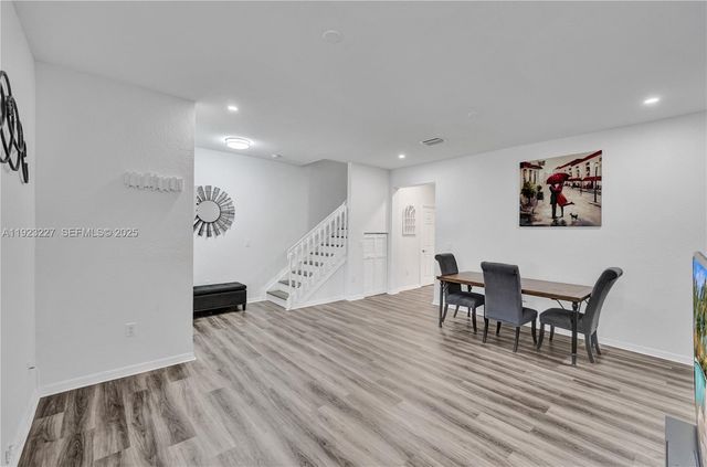 8993 SW 17th Ct, Miramar, FL 33025