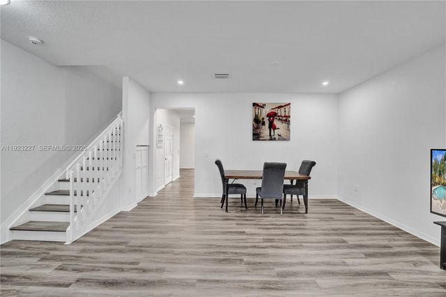 8993 SW 17th Ct, Miramar, FL 33025