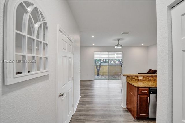 8993 SW 17th Ct, Miramar, FL 33025