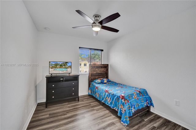 8993 SW 17th Ct, Miramar, FL 33025