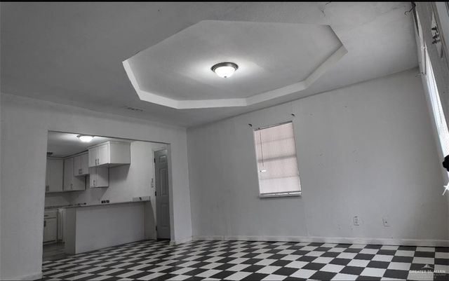 712 E Crockett Avenue, Pharr, TX 78577