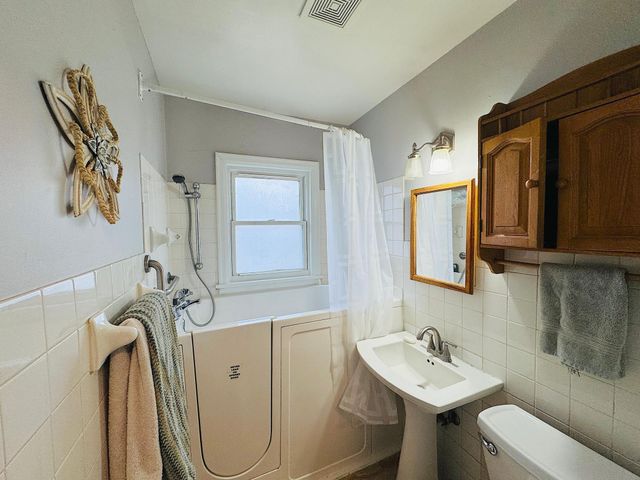 242 15th Avenue SE, Rochester, MN 55904