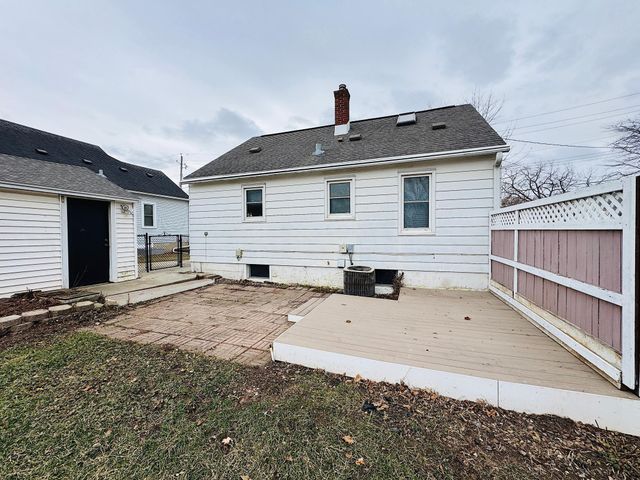 242 15th Avenue SE, Rochester, MN 55904