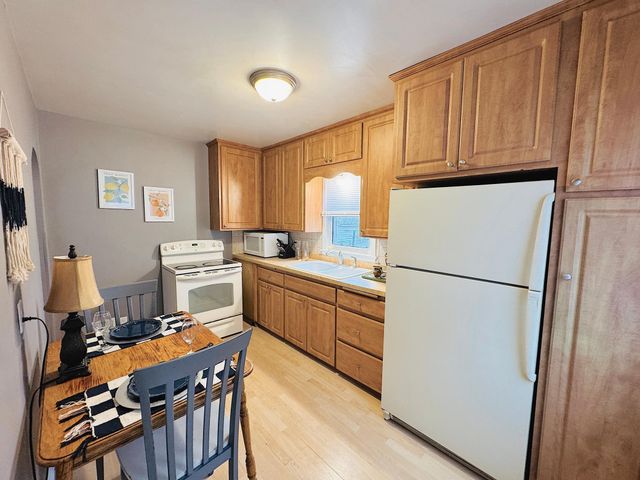 242 15th Avenue SE, Rochester, MN 55904