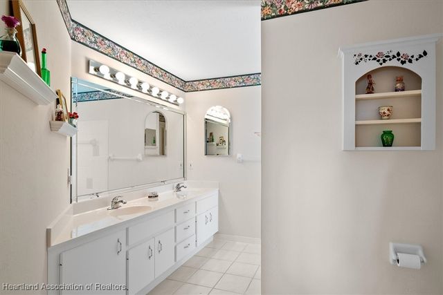 1 Acacia Court N, Lake Placid, FL 33852