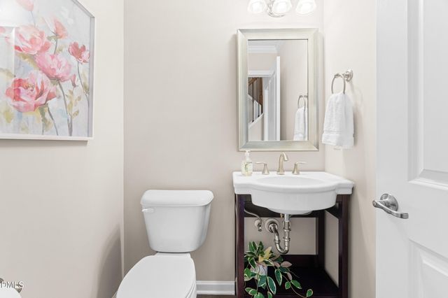 1852 Hammocks Beach Trail, Apex, NC 27502