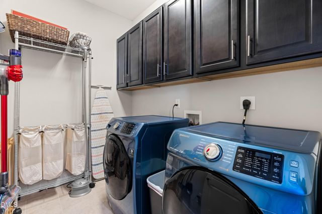 1852 Hammocks Beach Trail, Apex, NC 27502