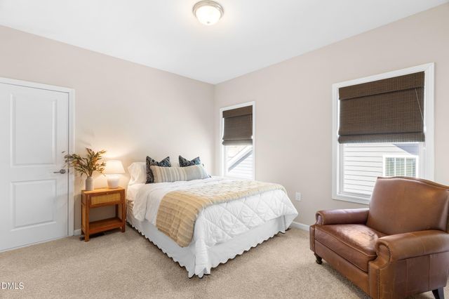 1852 Hammocks Beach Trail, Apex, NC 27502