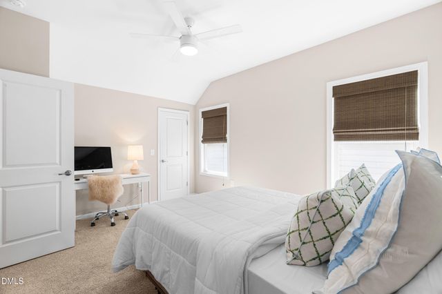 1852 Hammocks Beach Trail, Apex, NC 27502