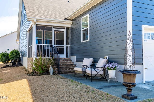 1852 Hammocks Beach Trail, Apex, NC 27502