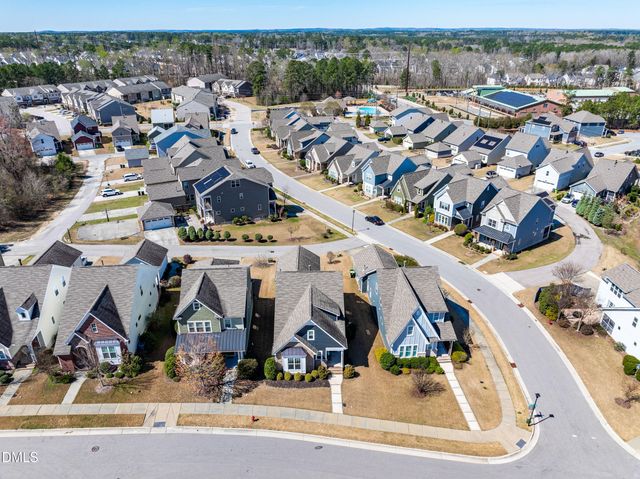 1852 Hammocks Beach Trail, Apex, NC 27502