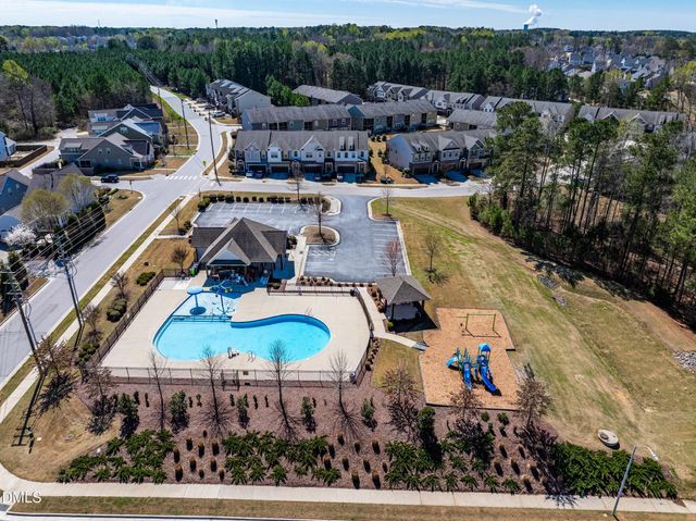 1852 Hammocks Beach Trail, Apex, NC 27502