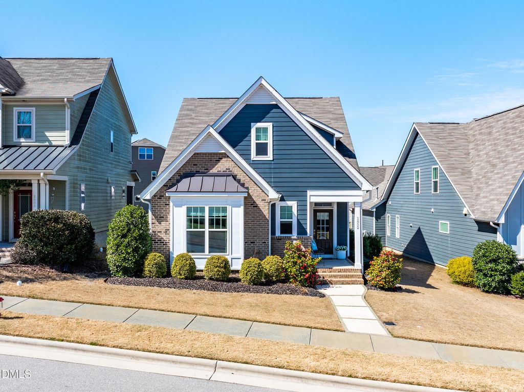 1852 Hammocks Beach Trail, Apex, NC 27502